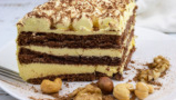 pužići sa kačkavaljem i paprikom