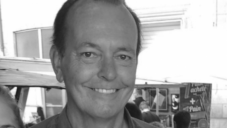 Vodio je kratku borbu sa rakom pluća