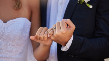 Jedan mladoženja podelio je svoju frustraciju na Redditu, otkrivši da je bio duboko razočaran svadbenim poklonom roditelja i njihovim doprinosom planiranju njegove svadbe