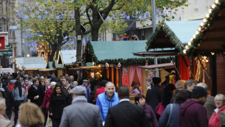 Skoro deset godina nakon što je islamski ekstremista Anis Amri izveo krvavi napad kamionom na božićnoj pijaci u Berlinu 2016. godine, političari i dalje ponavljaju da se „Evropa neće pokoriti teroru“