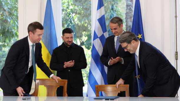 Volodimir Zelenski i Kirjakos Micotakis