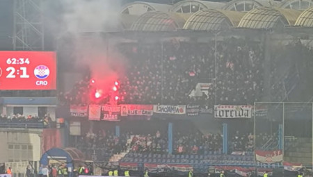 Nova srpska demokratija najoštrije osuđuje sinoćnje skandalozne povike hrvatskih navijača na utakmici pod Goricom i smatra da je reč o još jednom organizovanom ispadu neo-ustaštva koji se direktno usmerava protiv srpskog naroda u Crnoj Gori.