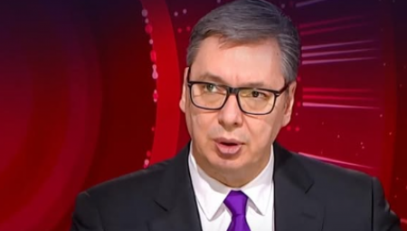 "Rasturiću kriminalnu bandu koja je mislila da uništi Srbiju", istakao je predsednik Republike Srbije Aleksandar Vučić.