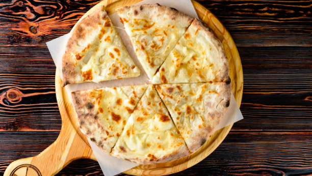 pica sa 4 vrste sira