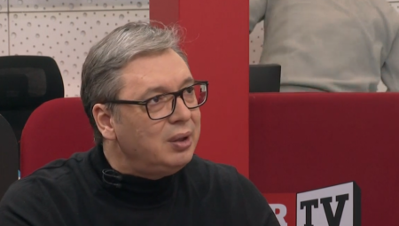 Kad je u pitanju kampanja koja se vodi protiv njega zbog Sarajeva, Vučić kaže da su njegovi protivnici imali i gnusnije optužbe protiv njega.