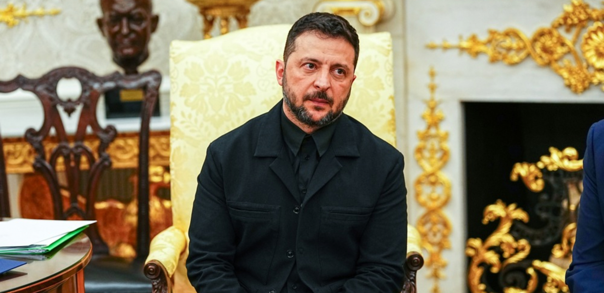 EPA/AARON SCHWARTZ / POOL