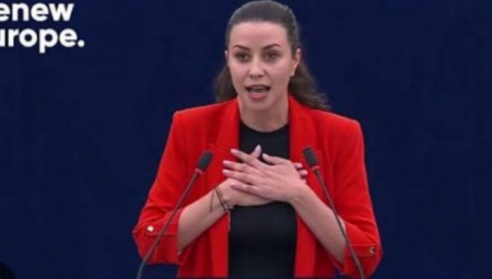 Poslanica Evropskog parlamenta Irena Joveva, je pre izvesnog vremena boravila u Beogradu zbog konferencije za medije „Belgrade Security Conference“ gde je u društvu prozapadne opozicije bila učesnik skupa posvećenom perfidnom rušenju države Srbije