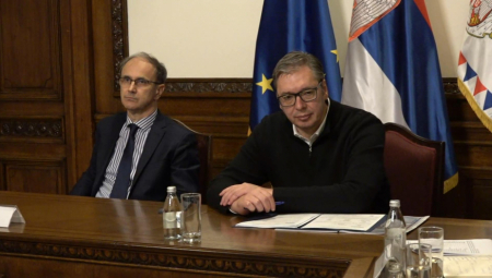VUČIĆ NA HITNOM SASTANKU SA ČLANOVIMA ENERGETSKOG TIMA