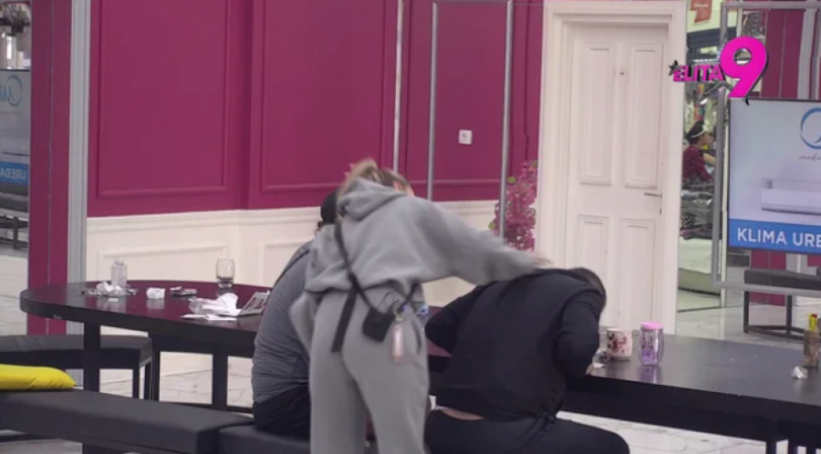 POMIRENJE NA POMOLU? Aneli izjavila ljubav Asminu, javno priznala svoja osećanja prema Asminu