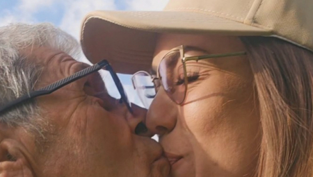 Nakon razvoda od Milojka sreću je pronašla kraj Milana, koji ima 70 godina