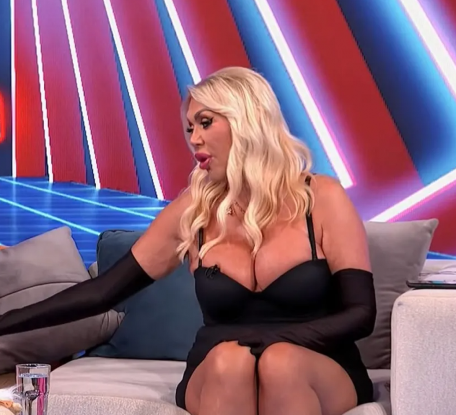 ŠOK I NEVERICA! Bivša inspektorka u emisiju došla bez donjeg veša, voditeljki zanemeli: "Je l' treba da raširim noge?!" (FOTO)