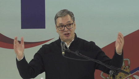 Predsednik Srbije, Aleksandar Vučić, obraćajući se na predizbornom skupu za lokalne izbore u Mionici govorio je o situaciji sa NIS i energetskim rezervama zemlje