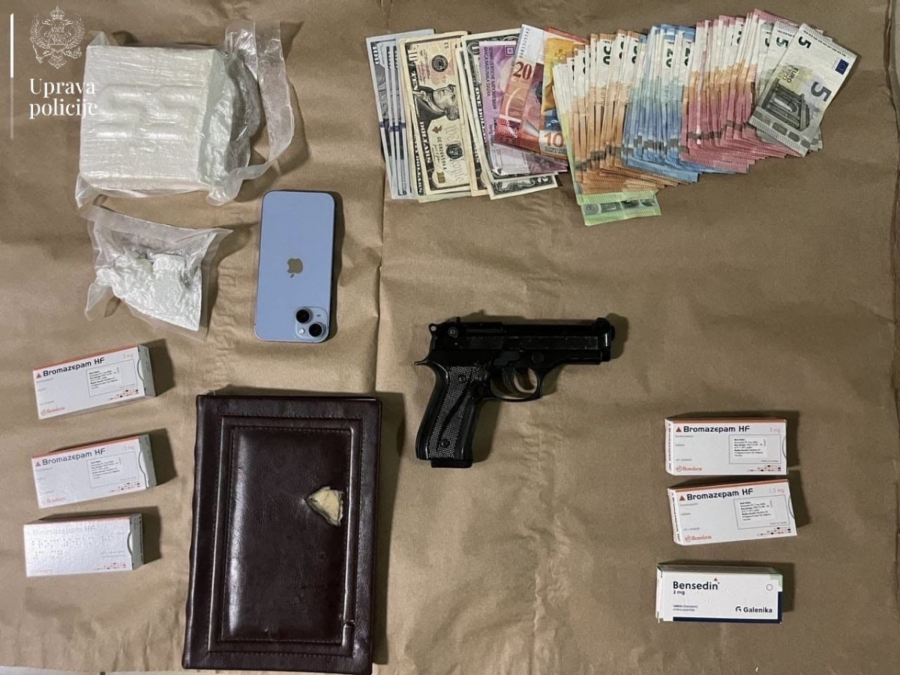 Oruje, droga i drugi predmeti