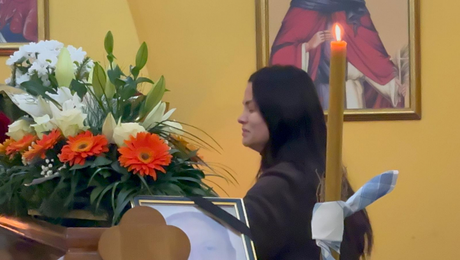 Milica Pavlović na sahrani Ljiljane Jorgovanović 