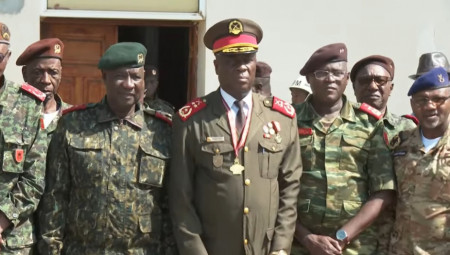 General Horta Nta Na Man položio je zakletvu kao prelazni predsednik Gvineje Bisao, saopštila je danas vojska koja je preuzela vlast u toj zapadnoafričkoj zemlji.