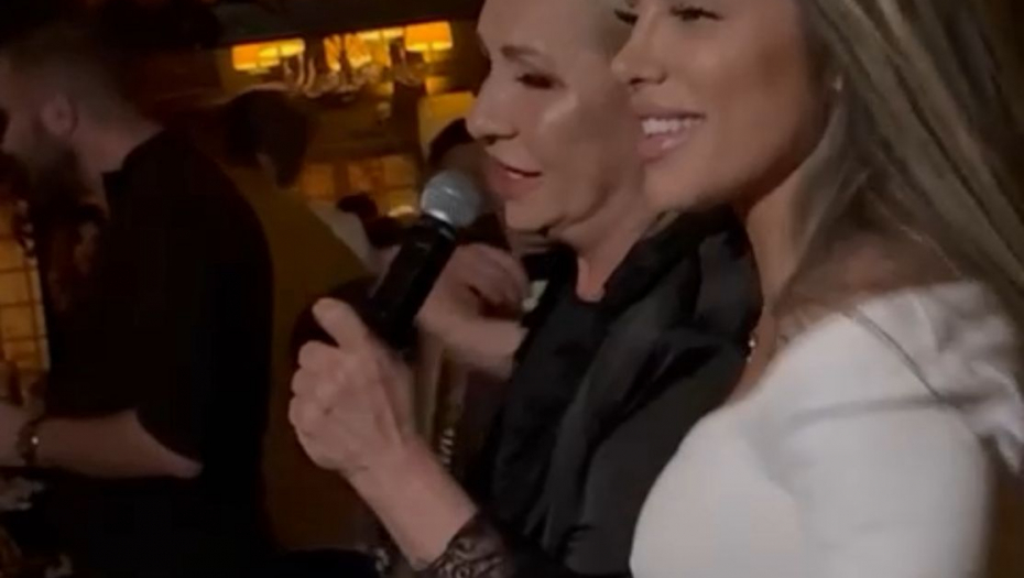 Vesna Zmijanac i Sandra Afrika 