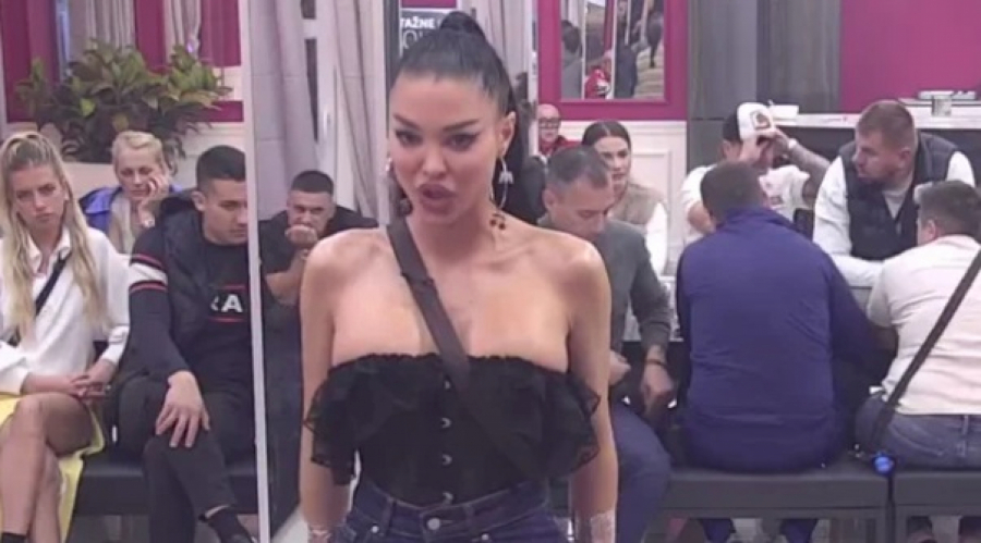 NE MOŽE VIŠE DA ĆUTI! Maja konačno otkrila sve o tajnom odnosu sa Asminom: "Stanija ima pravo da zameri"