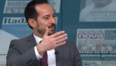 Profesor Tanasije Marinković isprozivao je plenumaše, nazvavši ih "nenadležnom institucijom", prenose mediji