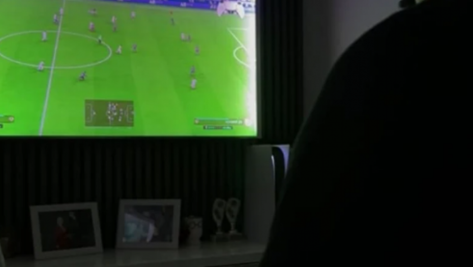 Lena Marinković sa dečkom