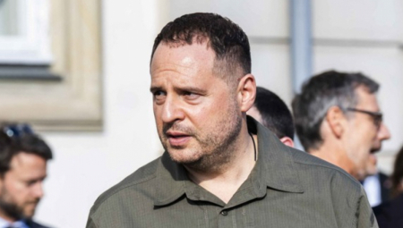 Jermak po odstopu o Zelenskem: Dokument z 28 točkami ne obstaja več