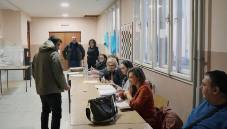 Na lokalnim izborima u Sečnju, Mionici i Negotinu pobedile su liste koje je predvodila Srpska napredna stranka.