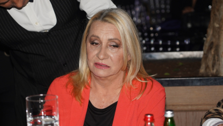 Otkrila da je konzumirala velike količine alkohola