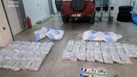 Podgoričanin Mladen J. (40), navodni član škaljarskog klana, uhapšen je nakon što je u automobilu koji je vozio pronađeno oko 60 kilograma marihuane.