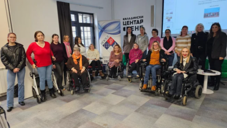 U susret Međunarodnom danu osoba sa invaliditetom, a u okviru međunarodne kampanje "16 dana aktivizma protiv nasilja nad ženama" Nacionalna organizacija osoba sa invaliditetom Srbije obeležila je ovaj dan 28. novembra u OPENS-u u Novom Sadu održavanjem okruglog stola pod nazivom ”Vidlјive: žene sa invaliditetom i pravo na život bez nasilјa”