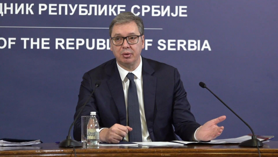 Predsednik Vučić sa timovima za energetsku stabilnost i bezbednost