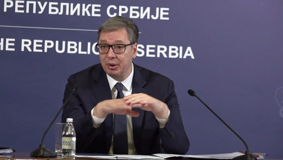 Predsednik Vučić sa timovima za energetsku stabilnost i bezbednost