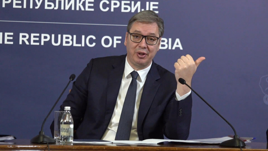 Predsednik Vučić sa timovima za energetsku stabilnost i bezbednost