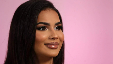 Kao mlada nada muzike, prijavila se na ovogodišnje takmičenje Pinkove zvezde, gde je ponovo pobrala simpatije publike