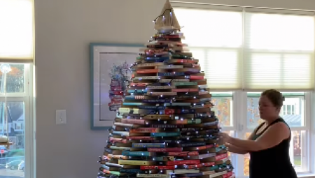 Njena ljubav prema knjigama ide dalje od posla – ona je svoj dom pretvorila u pravo književno carstvo