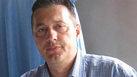 Kolege i prijatelji odali su počast preminulom kolegi vožnjom kroz Novi Sad