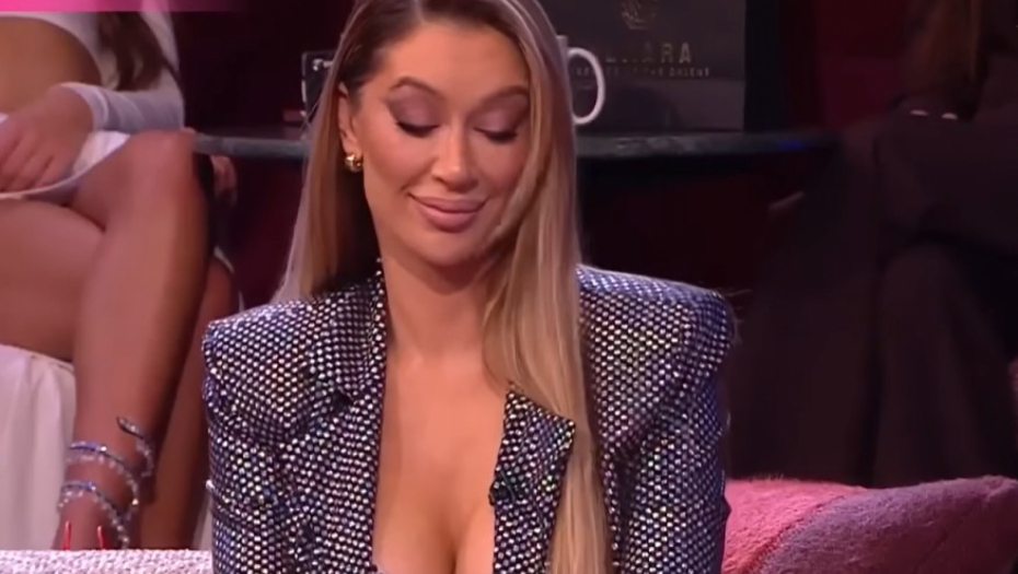 Luna Đogani i Tea Tairović u Amidži šouu 