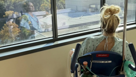 Vest o njenoj smrti je objavljena u saopštenju koje je sama pripremila