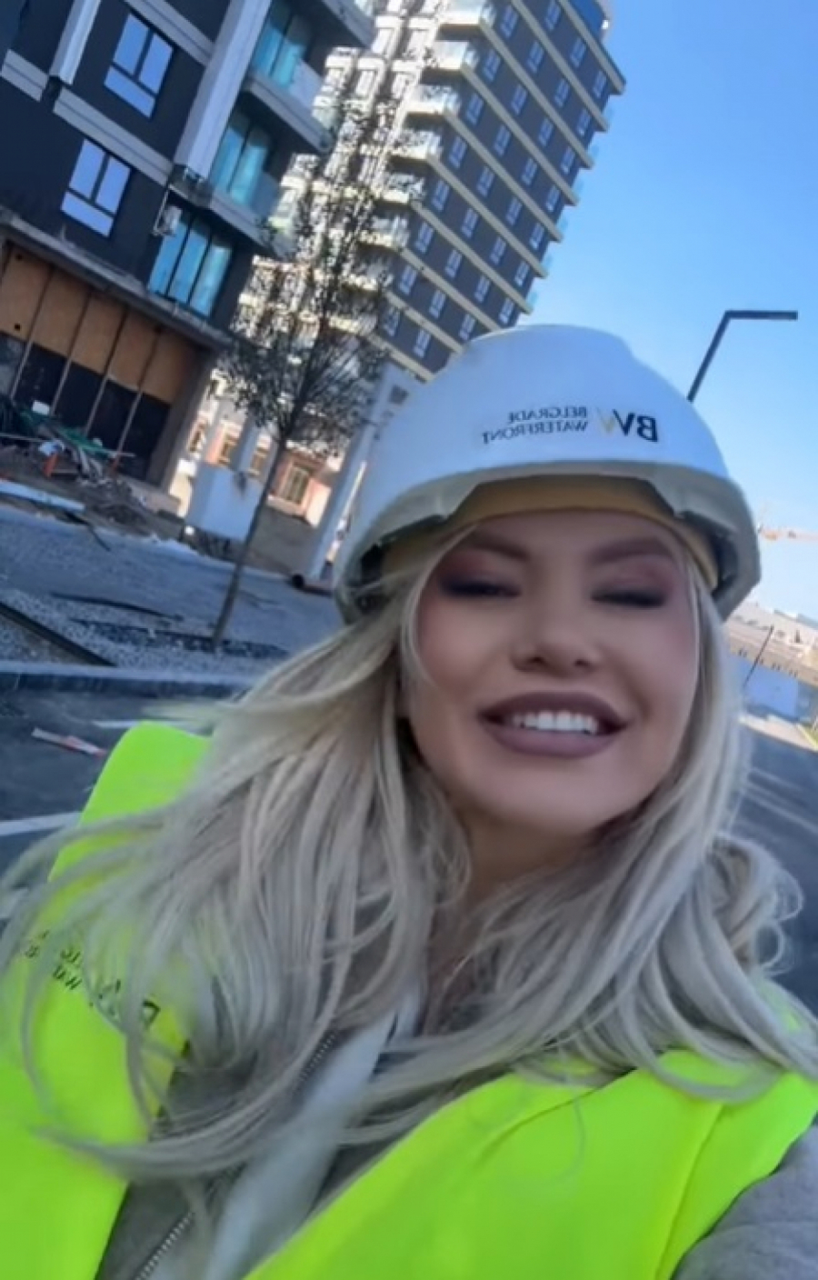 VODITELJKA PINKA KUPILA JOŠ JEDAN LUKSUZNI STAN! Pohvalila se javno: "Dugo sam sanjala o ovom danu" (VIDEO)