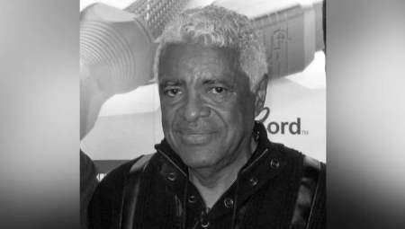 Fil Apčerč (Phil Upchurch), svestrani i uticajni gitarista čiji se prepoznatljiv zvuk, prožet bluzom, džezom i fankom, čuje na više od hiljadu snimaka nekih od najvećih imena u svetu muzike, preminuo je 23. novembra u Los Anđelesu u 84. godini