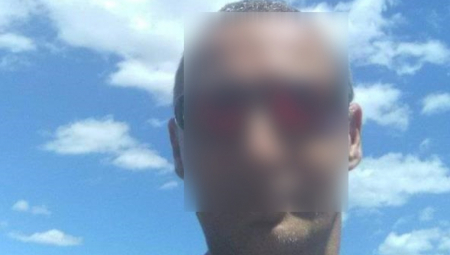 Mirko V. (49) iz Subotice preminuo je nakon što je izboden nožem u stanu u kojem se okupilo nekoliko osoba. Hrvatski državljanin (56) uhapšen je zbog sumnje da je počinio ubistvo