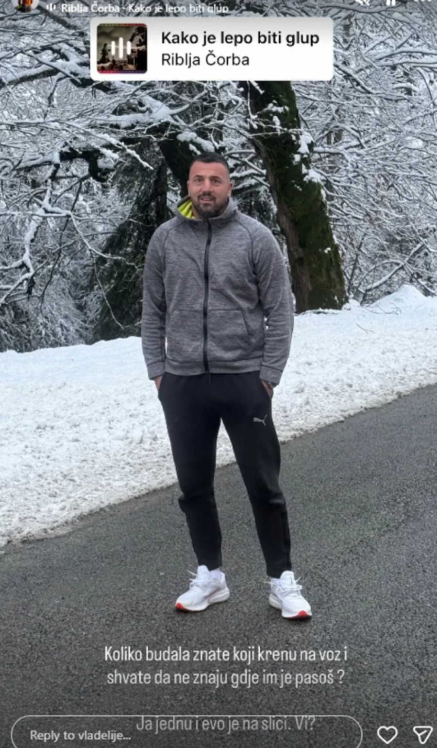 VLADIMIR TOMOVIĆ NE MOŽE DA PREĐE GRANICU Rijaliti učesnik se našao u teškoj situaciji, moli za pomoć!