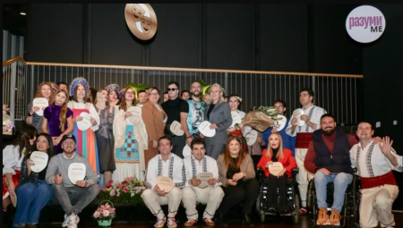 Pomoćnik ministra za rad, zapošljavanje, boračka i socijalna pitanja Biljana Barošević prisustvovala je večeras obeležavanju 10 godina rada NVO „Maska“, jedne od partnerskih organizacija Ministarstva i Sektora za zaštitu osoba sa invaliditetom u izgradnji inkluzivne Srbije.