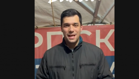 Studenti u Ćacilendu obeležili devet meseci okupljanja. Vladimir Balać zahvalio građanima na podršci i poručio da ostaju „dok se stanje u državi potpuno ne normalizuje“.