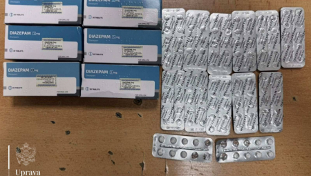 Državni tužilac u Osnovnom državnom tužilaštvu u Baru je naložio da se M.H. liši slobode zbog sumnje da je počinio krivično delo nedozvoljena trgovina