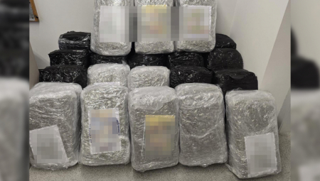 SASLUŠANI OSUMNJIČENI ZA ŠVERC DROGE OD TRI MILIONA EVRA Razbijena opasna kriminalna grupa