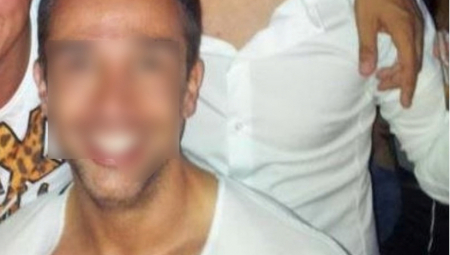 U pucnjavi koja se dogodila u jednom kafiću na Vračaru, ranjen je V. B., vlasnik lokala na Vračaru.