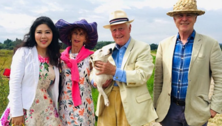 MORA DA MU RODI DVA SINA Milijarder (79) traži 20 godina mlađu ženu, ali ove uslove mora da ispuni (FOTO)