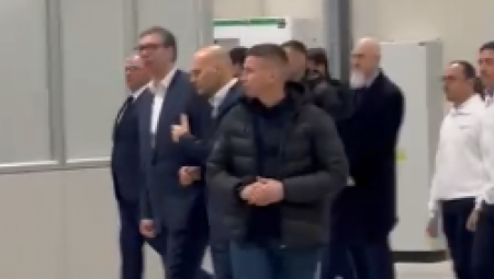 VUČIĆ NA OTVARANJU FABRIKE ARISTON CLIMATE SOLUTIONS