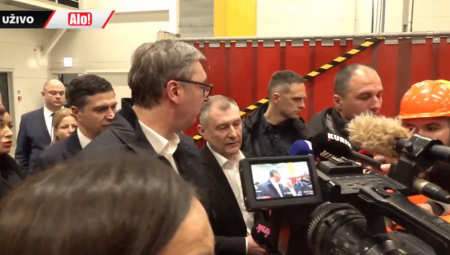 &amp;quot;ZA NAS JE VAŽNO DA PRIVUČEMO BAŠ OVAKVE KOMPANIJE&amp;quot; Vučić obilazi proizvodni pogon fabrike Palfinger