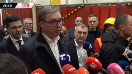 Predsednik Aleksandar Vučić danas obilazi proizvodni pogon fabrike Palfinger u Nišu,