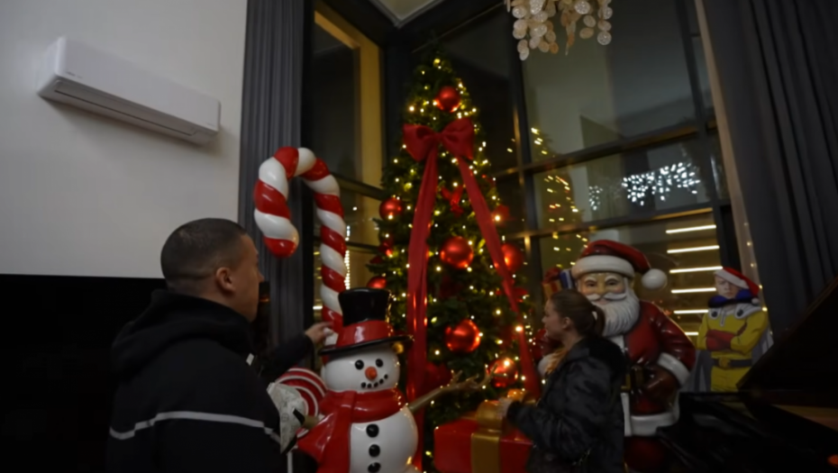 Dekoracija u stanu Bake Praseta 
